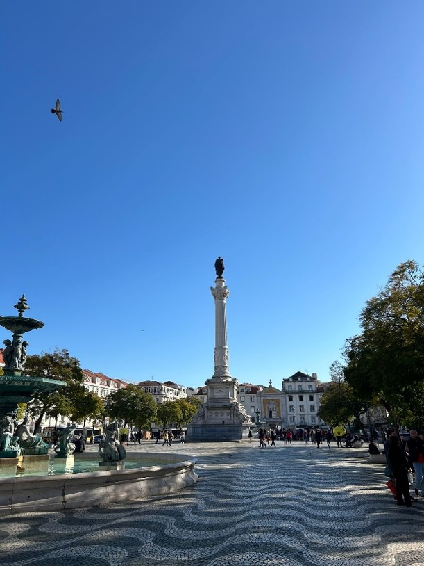 Piazza del Rossio, a Lisbona